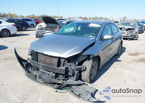 2017 Hyundai Elantra Se z USA, uszkodzony, nr VIN 5NPD84LF3HH038824